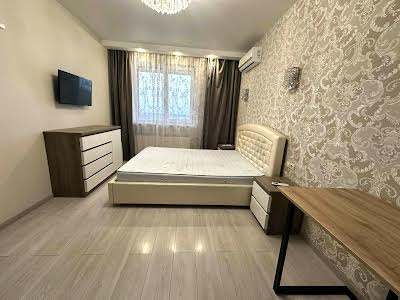 квартира за адресою Соборна вул., 126/14