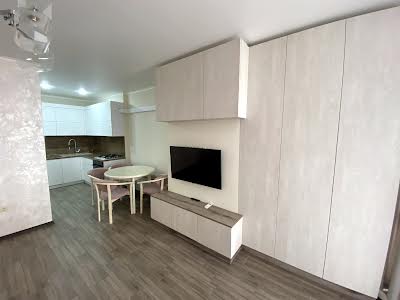квартира за адресою Ольги Кисілевської вул., 27