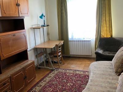 квартира за адресою Пантелеймона Куліша вул. (Челябінська), 17