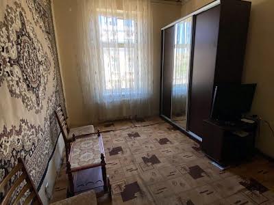 квартира за адресою Михайла Грушевського вул., 20