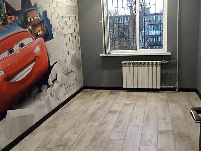 квартира за адресою Генерала Петрова вул., 26