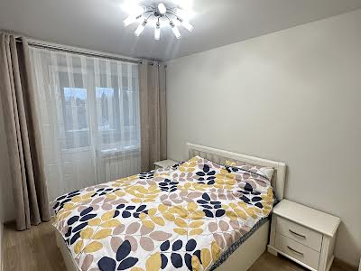 квартира за адресою Академіка Андрія Сахарова вул., 76