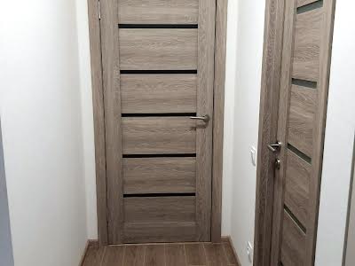 квартира за адресою Салютна вул., 2