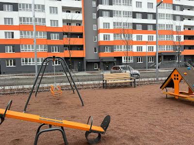 квартира по адресу Озёрная ул., 27А