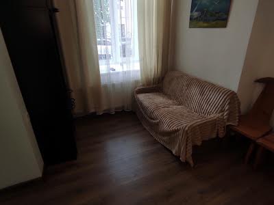 квартира по адресу Львов, Богдана Хмельницкого ул., 40