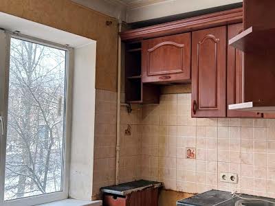 квартира за адресою Солом'янська вул., 30