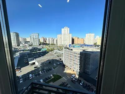 квартира за адресою Дніпровська набережна вул., 18А
