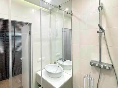 квартира за адресою Салютна вул., 2
