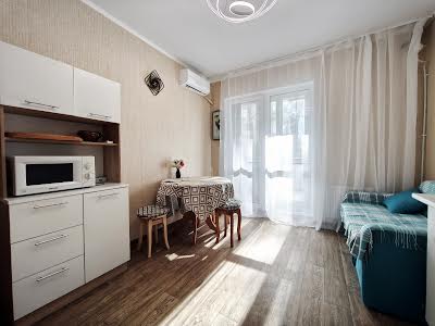 квартира за адресою Метрологічна вул., 25
