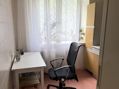 квартира за адресою Авіаконструктора Антонова вул., 7