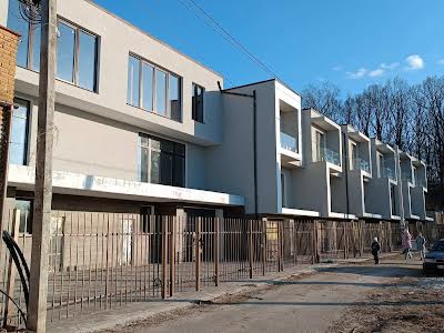 квартира за адресою матросова, 61Е