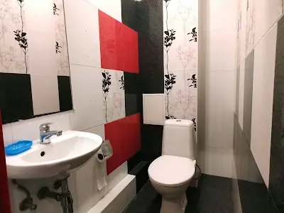коммерческая по адресу Срібнокільська, 1