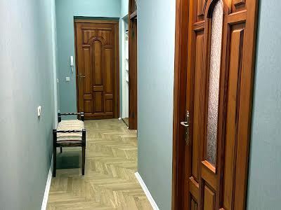 квартира за адресою Велика Васильківська вул. (Червоноармійська), 132