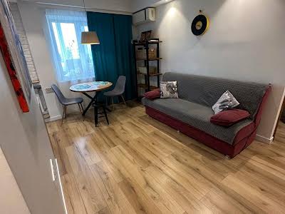 квартира за адресою Лісовий просп., 33