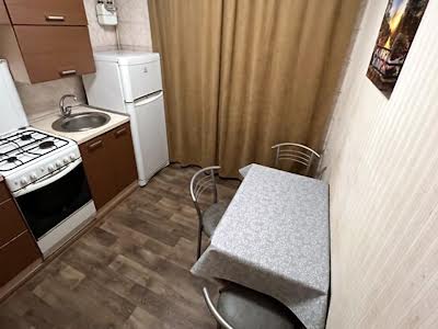 квартира по адресу Богдана Хмельницкого просп. (Героев Сталинграда), 39