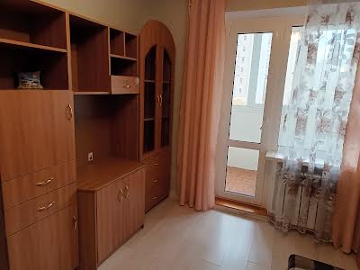квартира по адресу Соломии Крушельницкой ул., 3-А