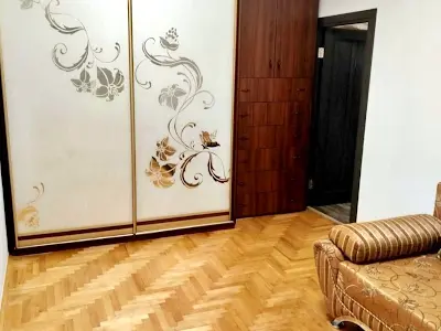 квартира за адресою Леся Курбаса просп., 18г