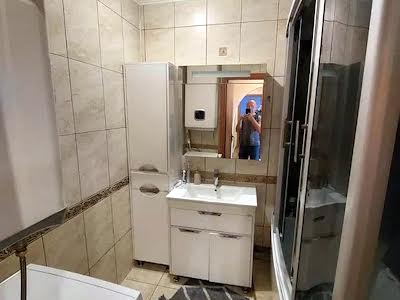 квартира за адресою Григорія Ващенка вул., 1
