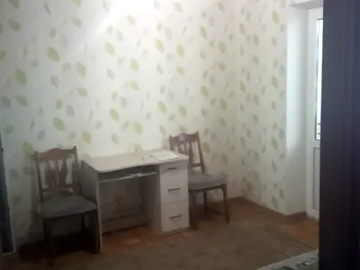 квартира за адресою Богатирська вул., 8