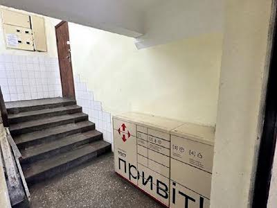 квартира по адресу Драгоманова ул., 42а