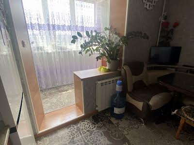 квартира за адресою Архітектора Ніколаєва вул., 3