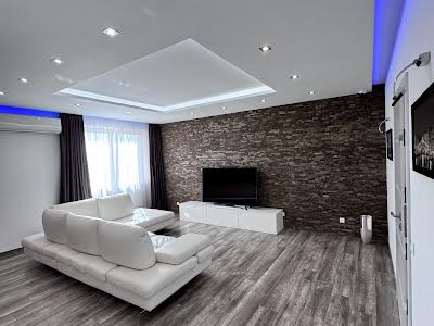 квартира за адресою Юрія Кондратюка вул., 5