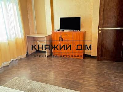 квартира по адресу Фрометовская ул., 18А