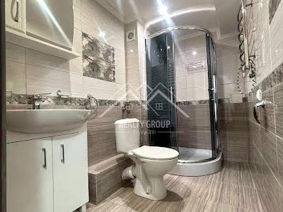 квартира за адресою Єдності вул., 6