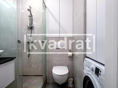 квартира за адресою Ревуцького вул., 40Б
