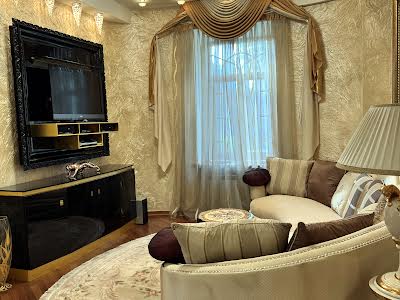 квартира за адресою Лютеранська вул., 8