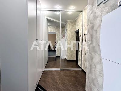 квартира за адресою Середньофонтанська вул., 19-А