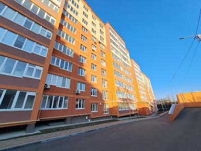 квартира за адресою Степана Бандери просп., 83-Б