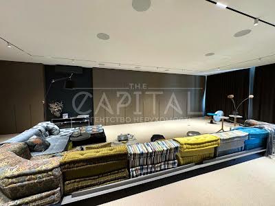 комерційна за адресою Новоселицька вул., 7