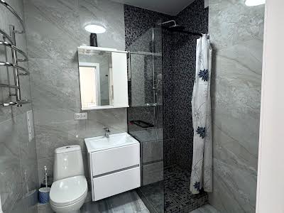 квартира за адресою Ревуцького вул., 40-В