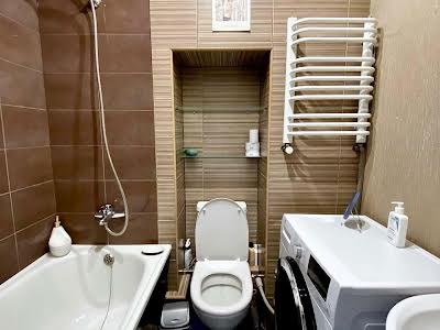 квартира за адресою Лисенка Миколи, 57