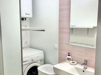 квартира за адресою Голосіївський просп. (40-річчя Жовтня), 95а