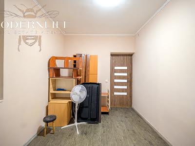 квартира за адресою Межигірська вул., 22