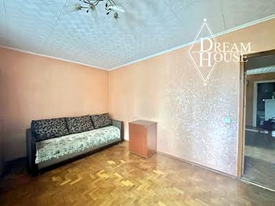 квартира по адресу 15-й м-н, 7