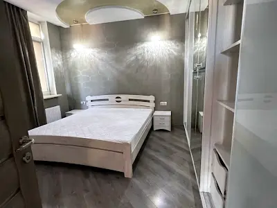квартира по адресу Разумовская ул., 10/12