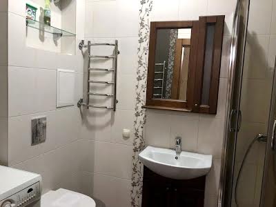 квартира по адресу Кловский спуск, 4