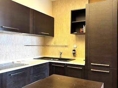квартира за адресою Уютная, 8