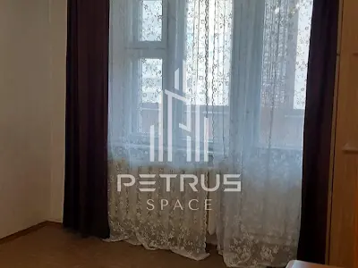 квартира за адресою Лариси Руденко вул., 21