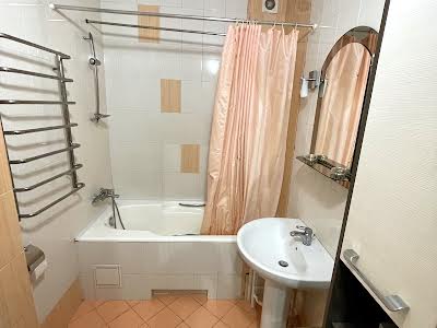 квартира по адресу Миколы Бажана просп., 10