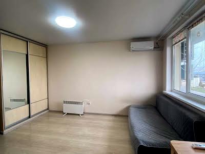квартира за адресою Березова вул., 43