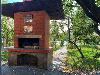 дом по адресу с. Ременов, Львівська