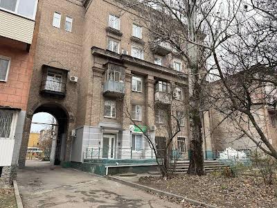 квартира по адресу Добролюбова ул., 5