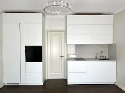 квартира за адресою Салютна вул., 2 в