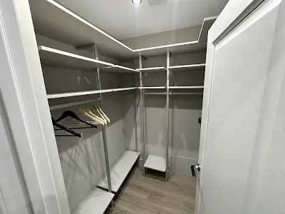 квартира по адресу Салютная ул., 2