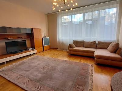 квартира по адресу Старонаводницкая ул., 13