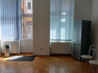 квартира за адресою Степана Руданського вул., 3